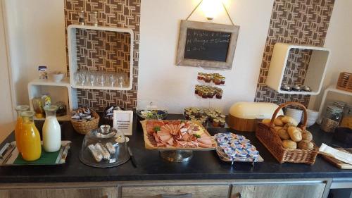 Jídlo v hotelu nebo okolí