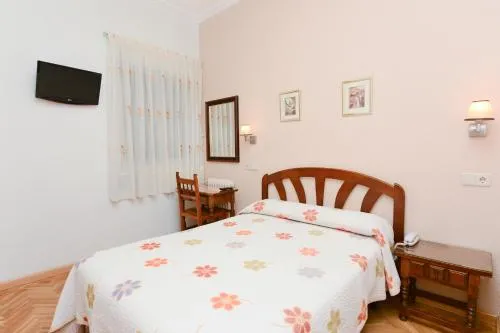 Hostal Biarritz photo 3