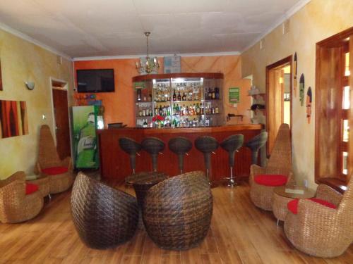 Area lounge atau bar di The Clarice House