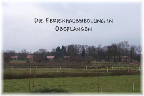 a picture of a field with the words die feigning misunderstanding in algebrahen at Holunder Hüsken in Oberlangen