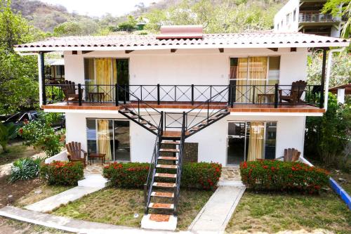 Το κτήριο όπου στεγάζεται  το bed & breakfast