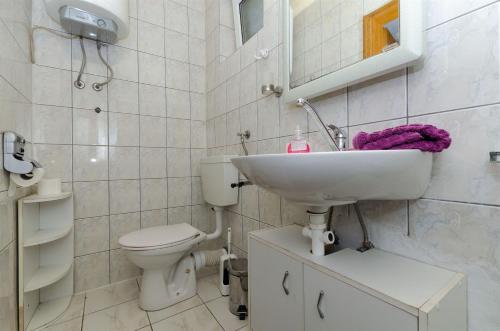 Kúpeľňa v ubytovaní Apartments Ljubica