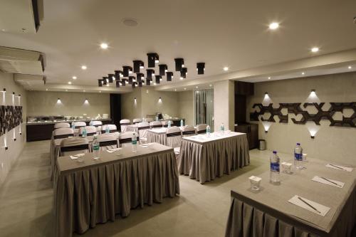 Fotografie z fotogalerie ubytování Hotel Carrefour v destinaci Ahmadábád