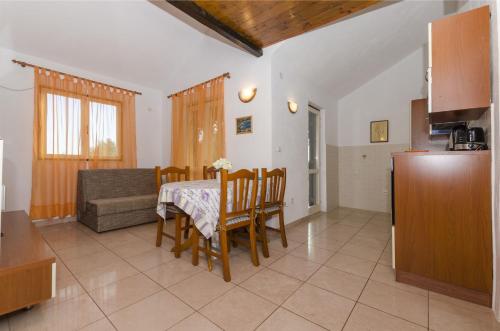 Apartments Mate – Photos 5