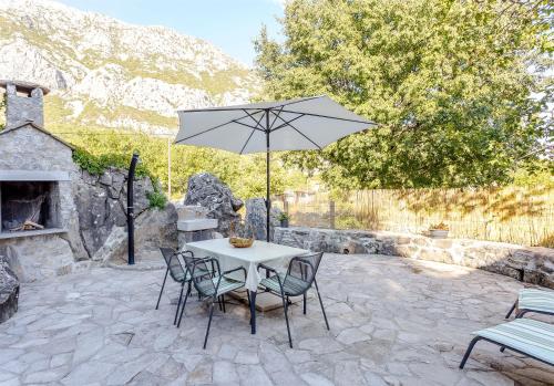 Γενική θέα στο βουνό ή θέα στο βουνό από  αυτή η παραθεριστική κατοικία