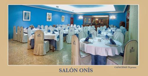 Gallery image of Hotel Royal in Llanera