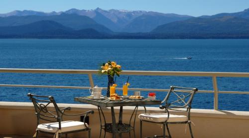 Φωτογραφία από το άλμπουμ του Cacique Inacayal Lake Hotel & Spa στο Σαν Κάρλος ντε Μπαριλότσε