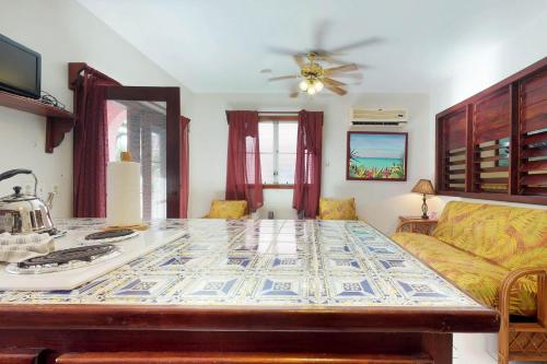 Φωτογραφία από το άλμπουμ του Plumeria @ Caribe Island σε San Pedro