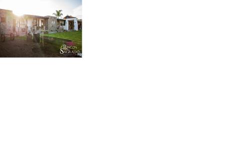 a collage of two photos of a house at Hotel Boutique Rincon Sagrado in Atlixco