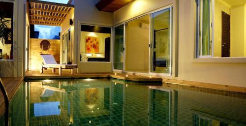 Karon Beach Walk Villa – Photos 5