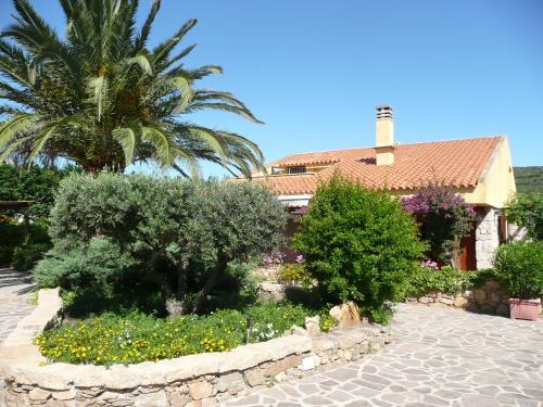 Imagen de la galería de Villa Fiore, en San Pantaleo