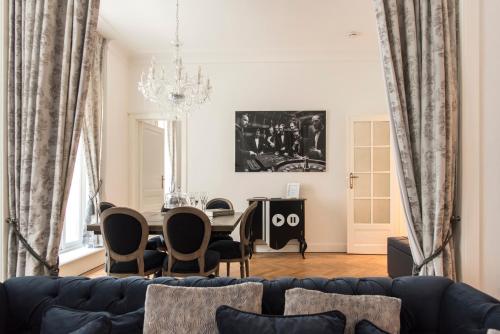 Roaring 20's Apartment Meir – Photos 2