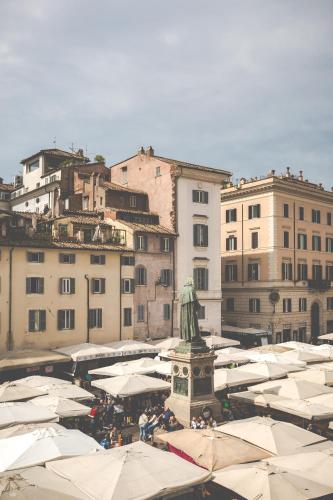 Sara Apartment - Campo de Fiori 35