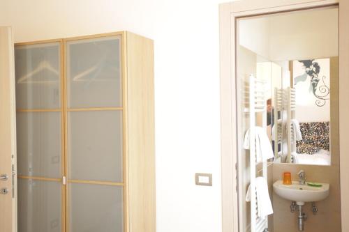 Ένα μπάνιο στο A Casa Di Olga