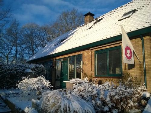 B&B OpdeParkkamp met laadpaal voor elektrische auto's durante el invierno