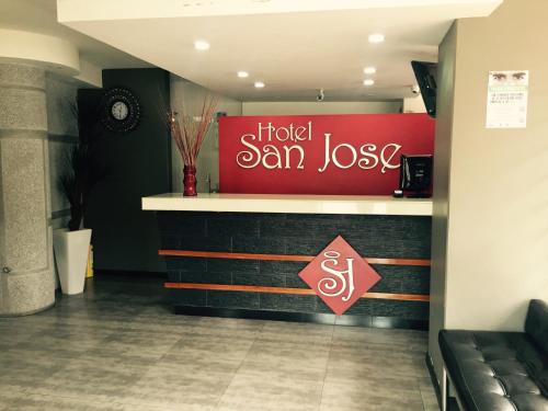 a restaurant with a sign that reads hotel san jose at Hotel San José Ipiales in Ipiales