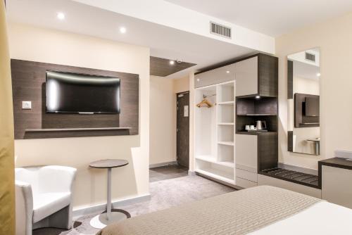 Hotel Le Saint Paul photo 49