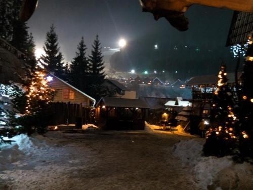 Gambar di galeri bagi Muzey-sadyba Grazhda di Bukovel
