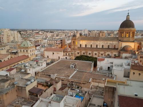 an aerial view of a city with buildings at La Culla di Adeodata in Marsala