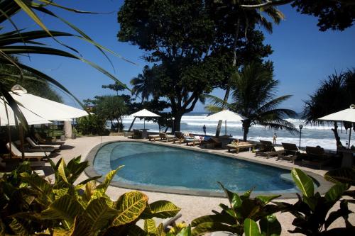 Pondok Pitaya Balian Hotelの敷地内または近くにあるプール