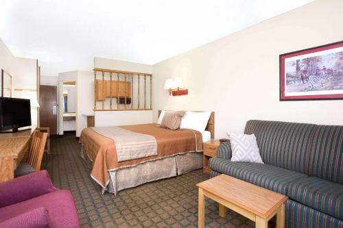 Foto dalla galleria di Travelodge by Wyndham Perry GA a Perry