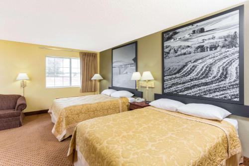 Super 8 by Wyndham Osage – Photos 4