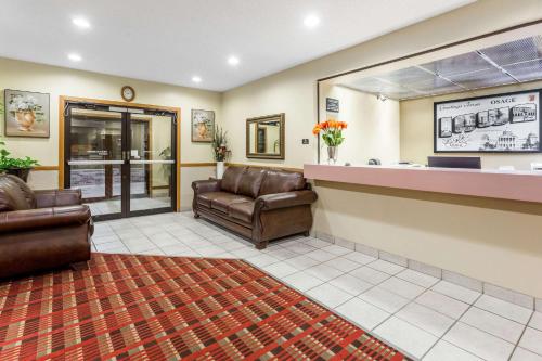 Super 8 by Wyndham Osage – Photos 2
