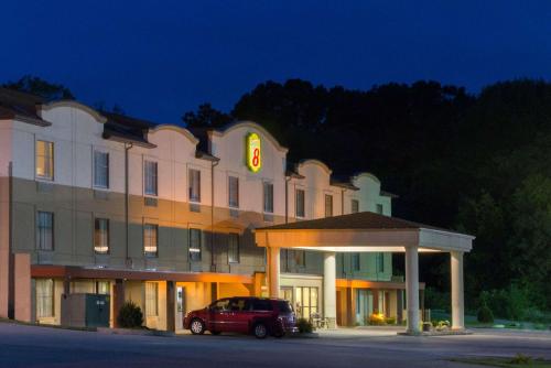 Super 8 by Wyndham Beaver Falls – Photos 3