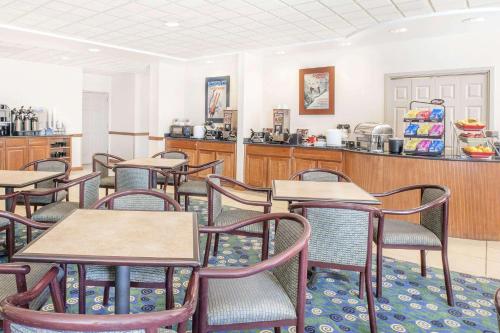 Restoran atau tempat lain untuk makan di Wingate by Wyndham Ellicottville