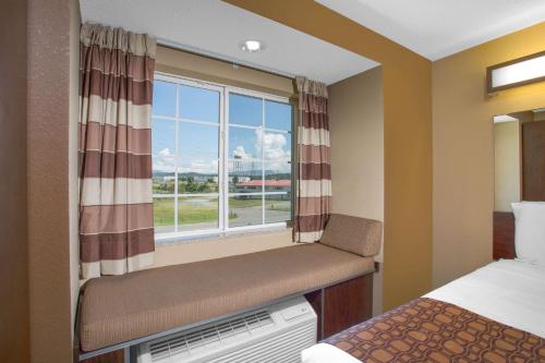 Gallery image of Microtel Inn & Suites by Wyndham Harrisonburg in Harrisonburg