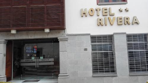 Certificado, premio, señal o documento que está expuesto en Hotel Rivera