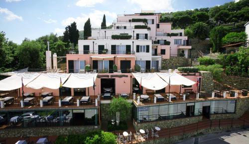 Φωτογραφία από το άλμπουμ του Residence Borgo San Sebastiano σε Bergeggi