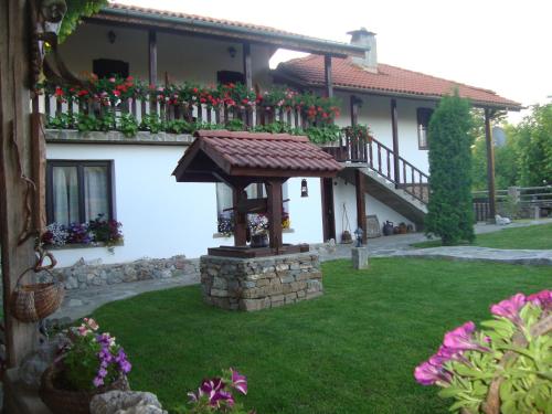 Gallery image of Guest House Tsvetina in Apriltsi