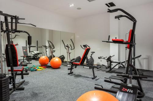 Sporto salė apgyvendinimo įstaigoje Rilets Resort & Spa