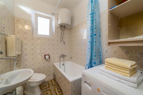 Kupatilo u objektu Apartments Jakovčev