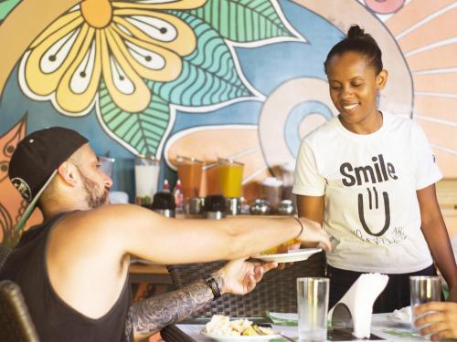 Επισκέπτες που μένουν στο Che Lagarto Hostel Morro De São Paulo