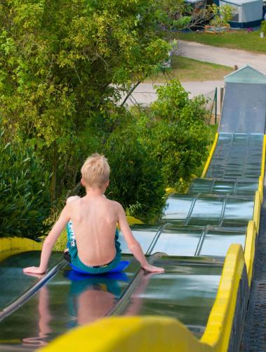 Clientes alojados en Country Camp camping Nommerlayen