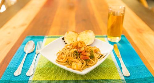ヴィラの敷地内または近くでの食事または食べ物