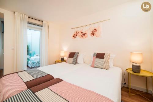 Lis Apartments