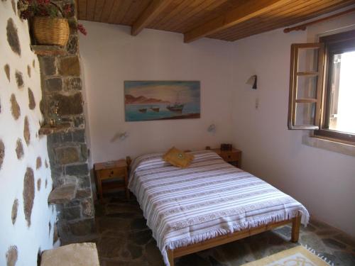 Imagen de la galería de Hiona Cottage, en Palaikastro