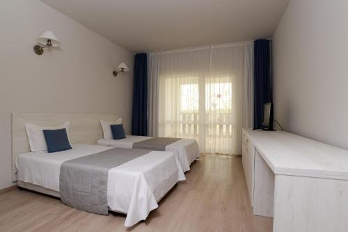 辛尼莫雷特贝拉维斯塔海滩俱乐部全包酒店的相册照片