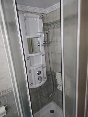 Kúpeľňa v ubytovaní Marianas Inn