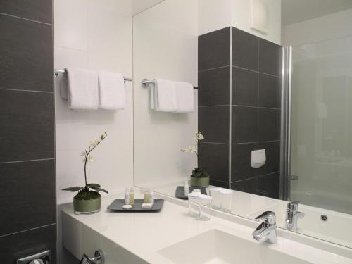 Rainers Hotel Vienna tesisinde bir banyo