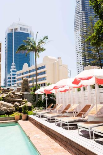 La alberca dentro o cerca de The Island Gold Coast