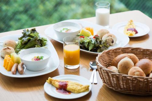 Mad på hotellet eller i nærheden