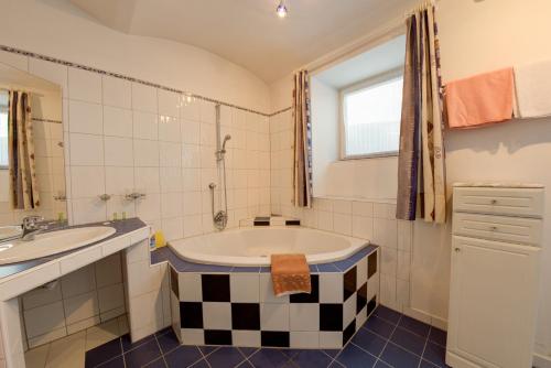 Gallery image of Seeappartements Bundschuh in Velden am Wörthersee