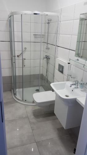 Ένα μπάνιο στο Hotel Gutland