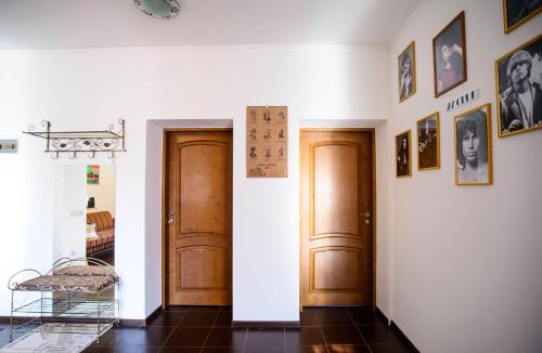 Φωτογραφία από το άλμπουμ του Art-House σε Uzhhorod