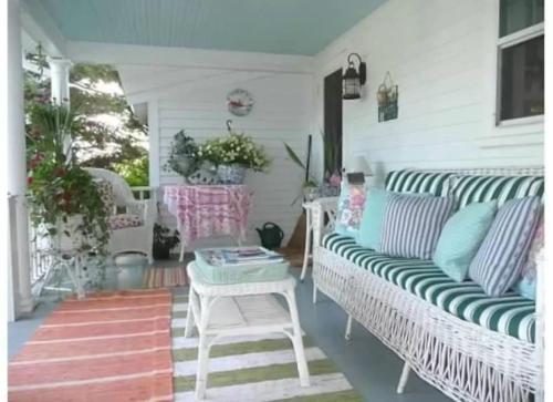 Topsides Bed & Breakfast – Photos 4