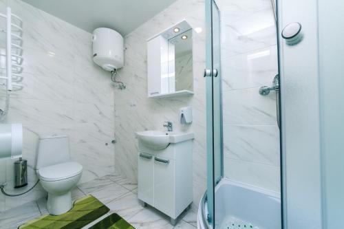 FlatRent SmartHouseにあるバスルーム